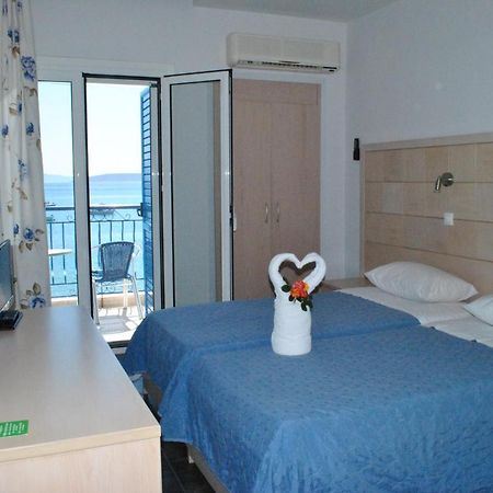 Hotel Aris โตโล ภายนอก รูปภาพ