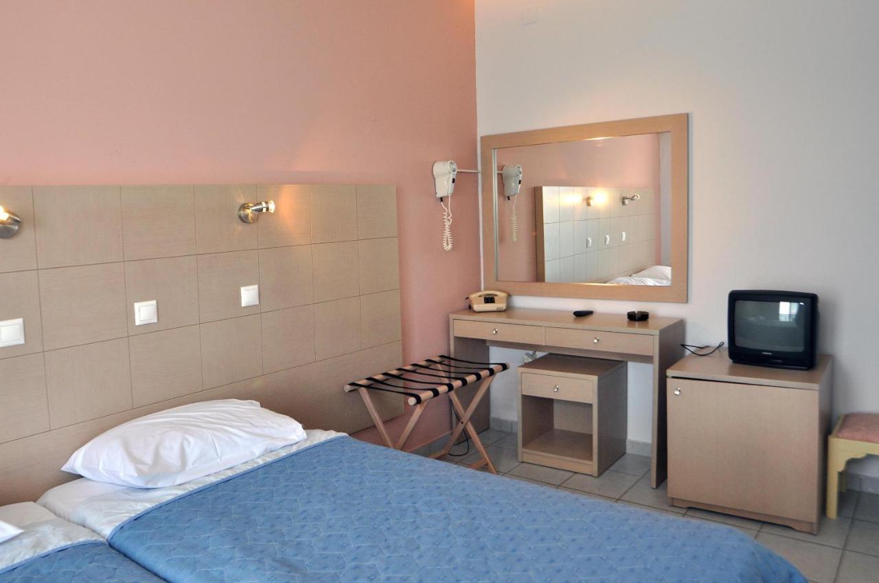 Hotel Aris โตโล ภายนอก รูปภาพ