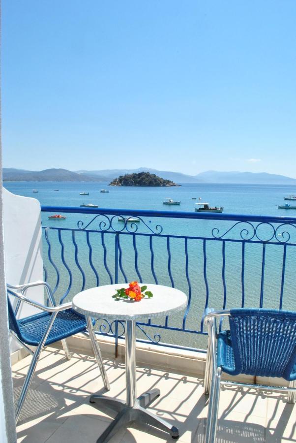 Hotel Aris โตโล ภายนอก รูปภาพ