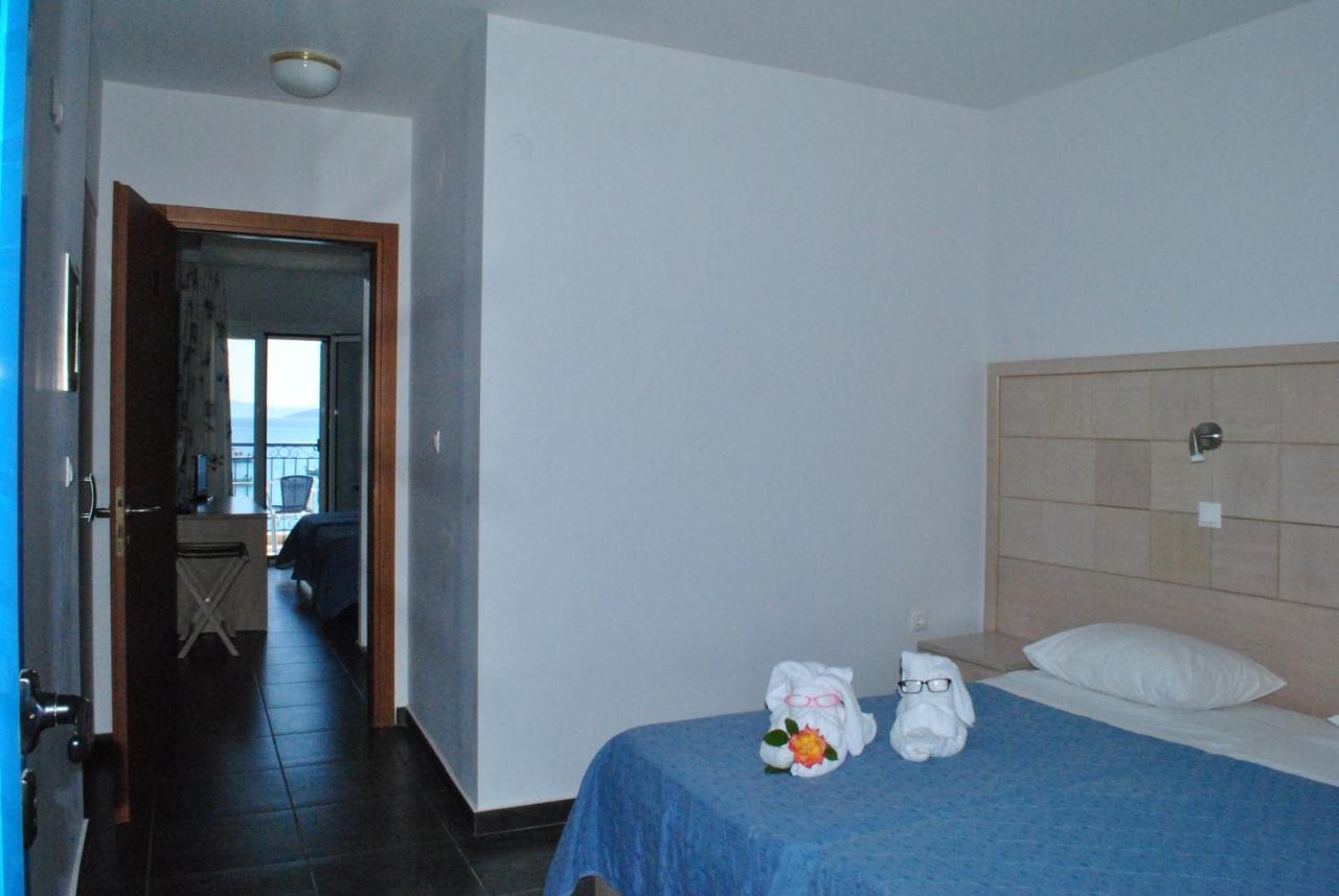 Hotel Aris โตโล ภายนอก รูปภาพ